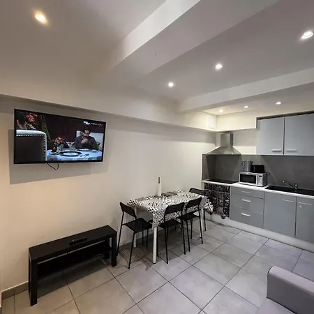 Apartamento Maison De Rue Centre Historique Béziers